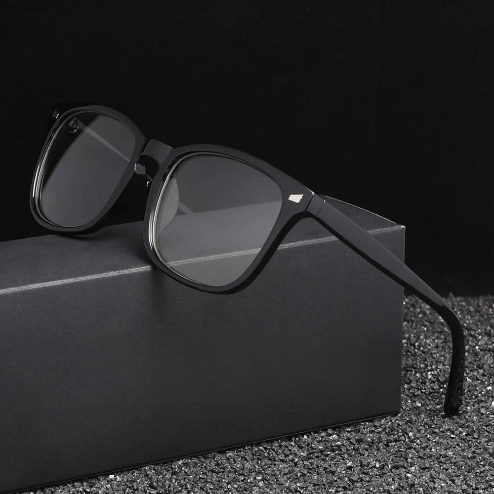 Classic Square Men's and Women's Fashionable Glasses