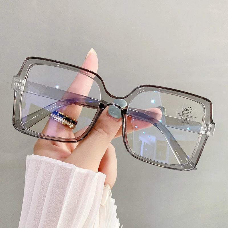 Women Glasses Anti Blue Light Glasses Oversized Vintage Glasses Computer Eyewear Full Frame Transparent Eye Protection Eyewear